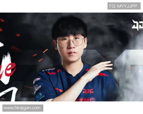 英雄联盟赛场上JDG灵活性引发热议各方观点碰撞引人关注实时新闻